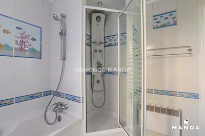 Chambre - 12 m² - 5 pièces