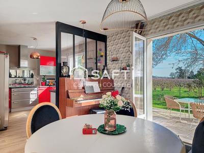 Maison - 166 m² - 7 pièces