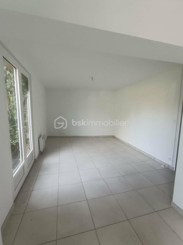 Maison traditionnelle - 88 m² - 5 pièces