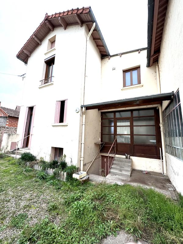 Maison - 100 m² - 6 pièces