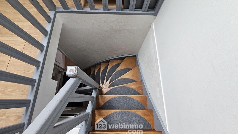 Maison - 102 m² - 4 pièces