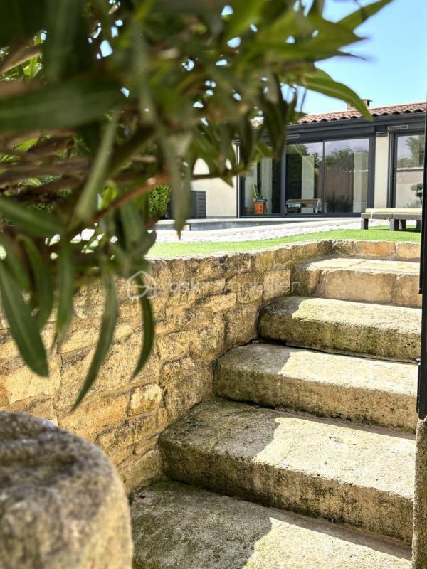 Maison traditionnelle - 103 m² - 4 pièces