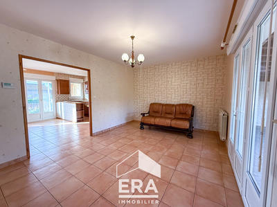 Maison - 80 m² - 4 pièces