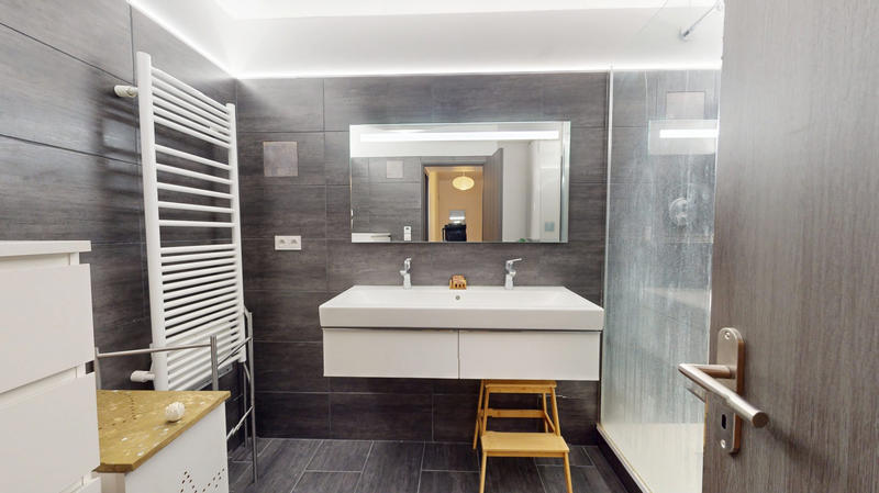 Appartement - 98 m² - 3 pièces