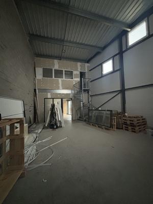 Local commercial - 135 m²