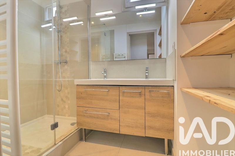 Appartement - 75 m² - 3 pièces