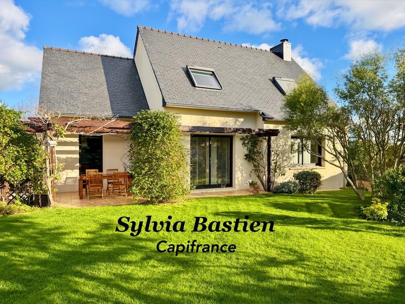 Maison - 107 m² - 5 pièces