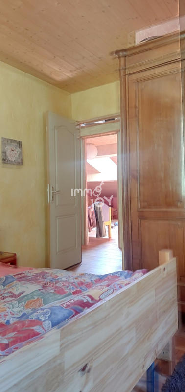 Maison - 93 m² - 4 pièces