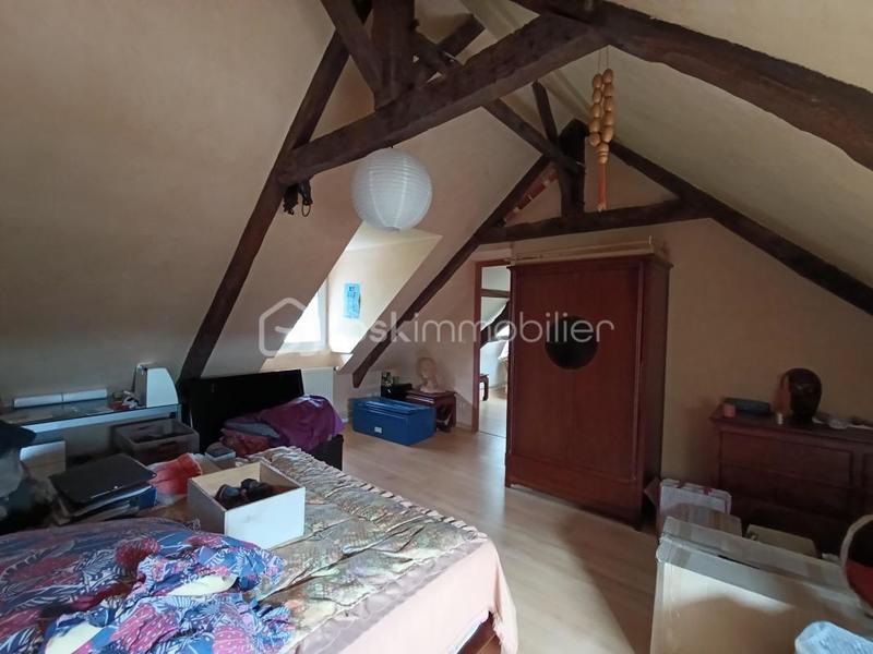 Maison - 186 m² - 7 pièces