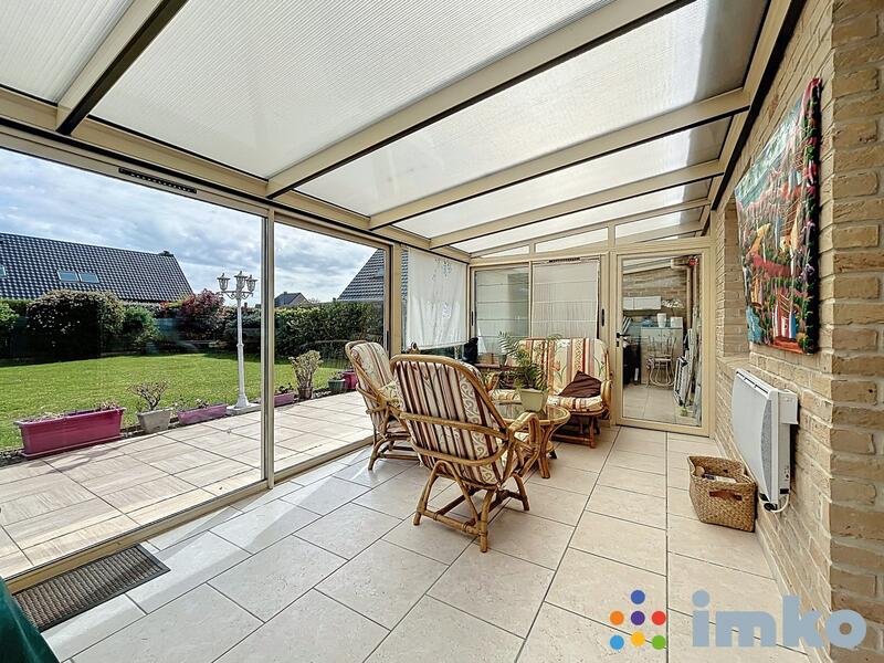 Maison - 98 m² - 4 pièces