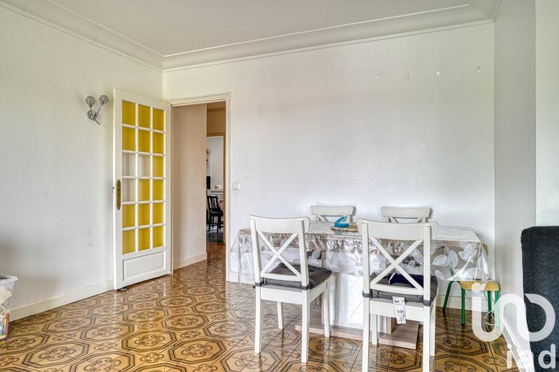 Appartement - 99 m² - 4 pièces