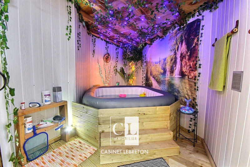 Appartement - 174 m² - 5 pièces