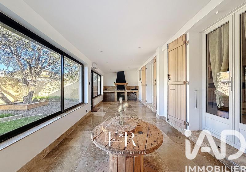 Maison - 90 m² - 3 pièces