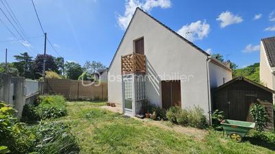 Maison traditionnelle - 94 m² - 4 pièces