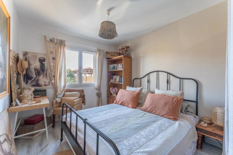 Maison - 103 m² - 5 pièces