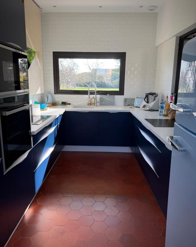 Maison - 210 m² - 7 pièces