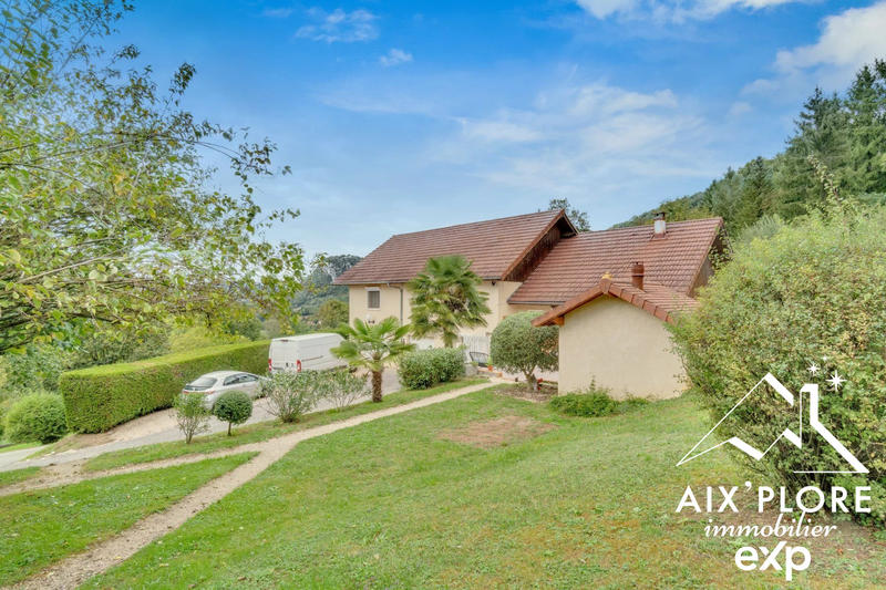 Maison - 167 m² - 6 pièces