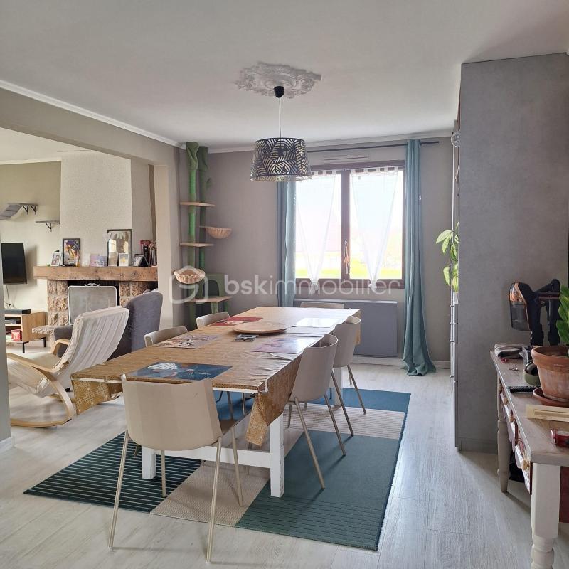 Pavillon - 168 m² - 7 pièces