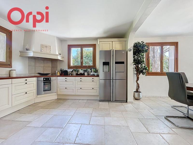 Villa - 186 m² - 5 pièces