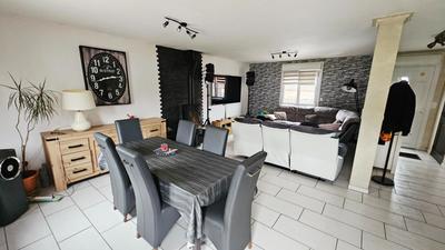 Maison - 110 m² - 6 pièces