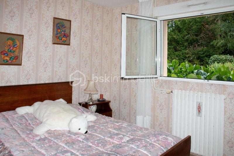 Maison - 310 m² - 7 pièces