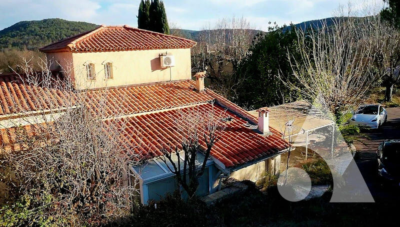 Maison - 151 m² - 6 pièces