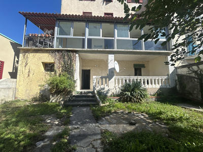 Maison - 152 m² - 7 pièces