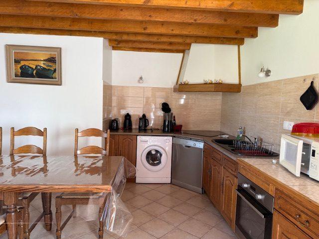 Maison - 259 m² - 9 pièces