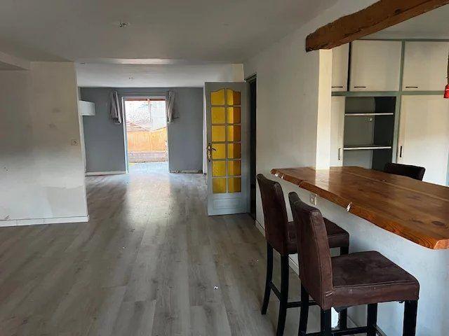 Appartement - 117 m² - 6 pièces