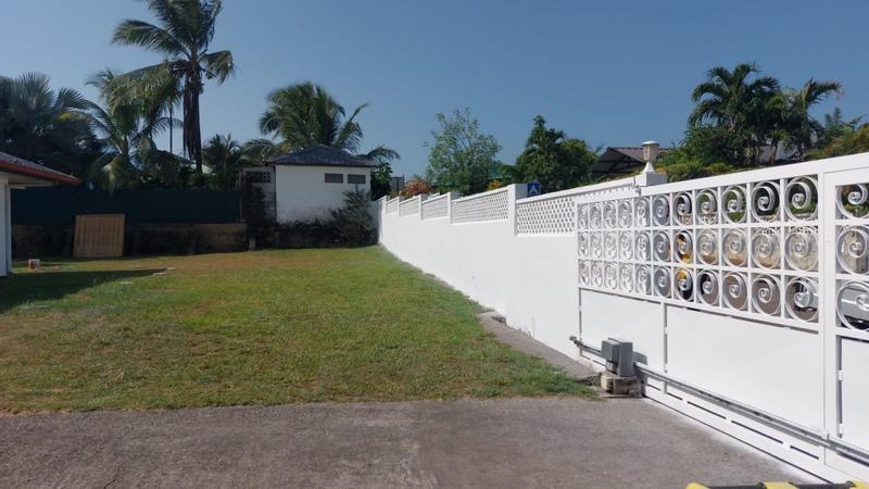 Maison - 104 m² - 4 pièces