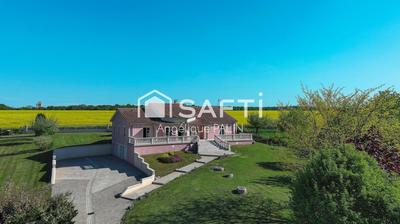 Maison - 159 m² - 6 pièces