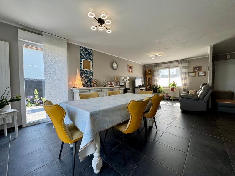 Maison - 85 m² - 3 pièces