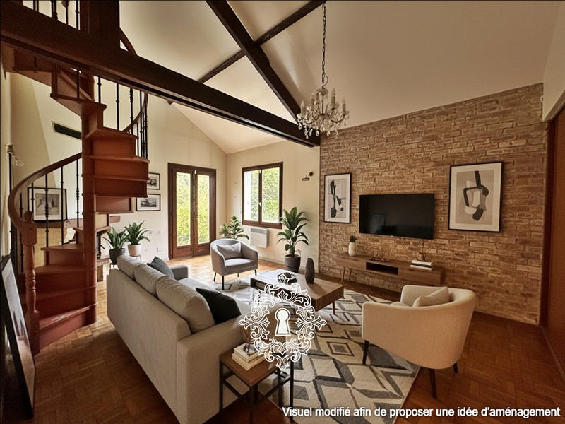 Maison - 85 m² - 5 pièces