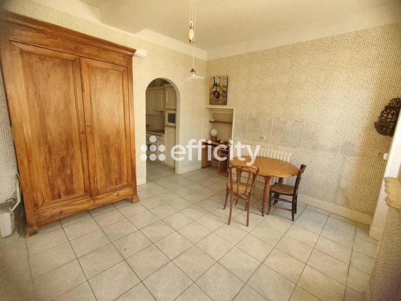 Maison - 178 m² - 6 pièces