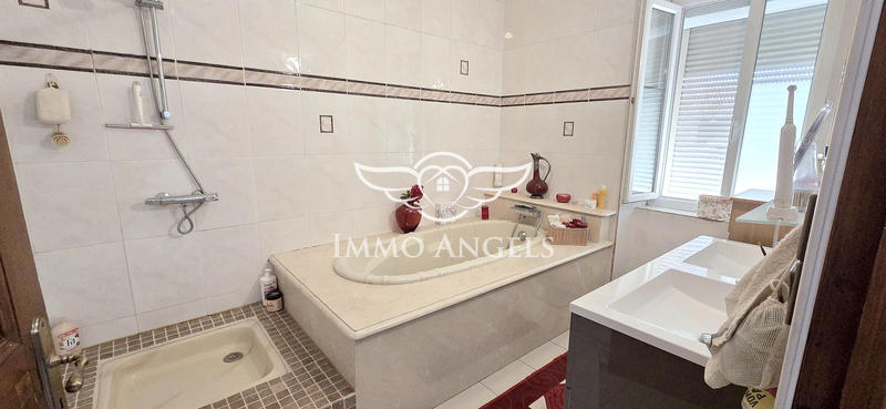 Duplex - 149 m² - 7 pièces