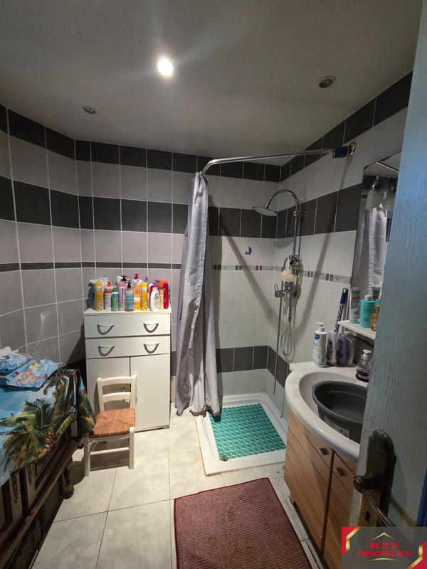 Mas - 200 m² - 5 pièces