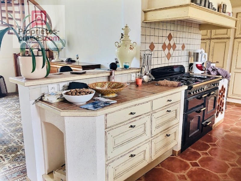 Demeure - 400 m² - 14 pièces