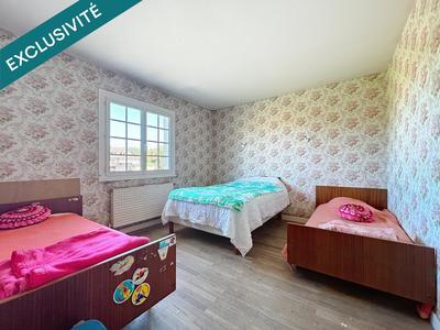 Maison - 201 m² - 6 pièces