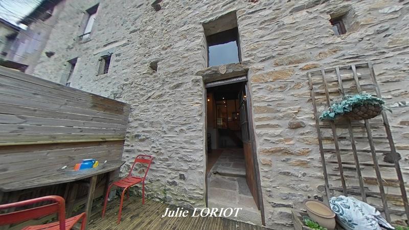 Maison - 162 m² - 5 pièces