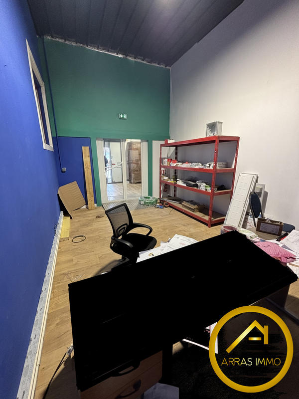 Local d'activités - 45 m²