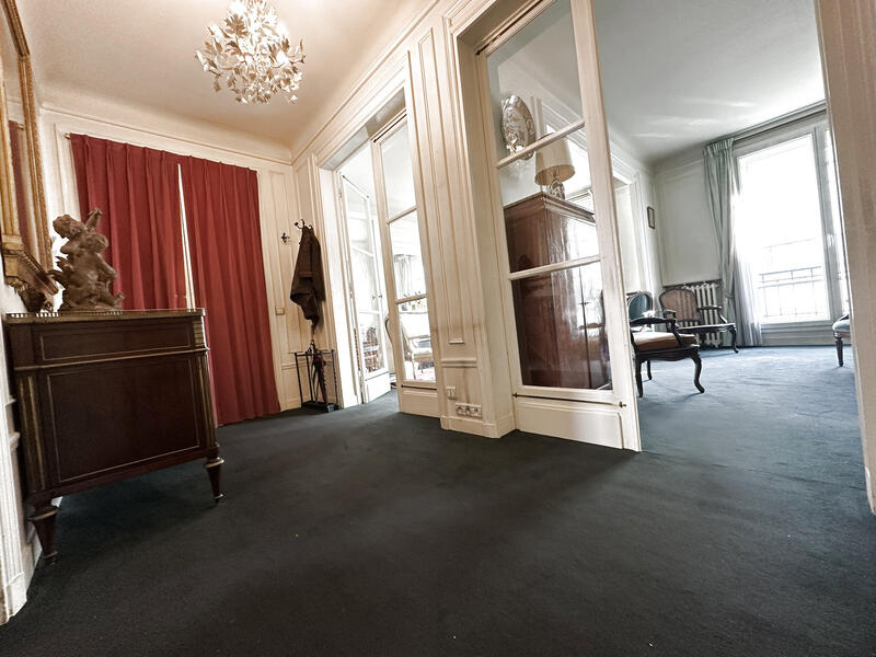 Appartement - 97 m² - 4 pièces