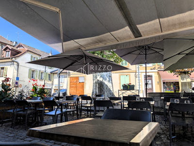 Fonds de commerce - Magasins - 48 m²