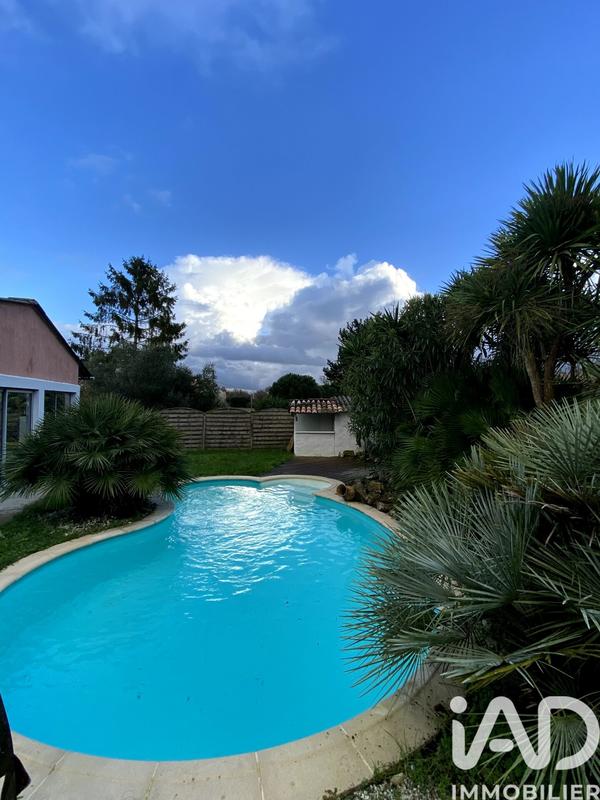 Maison - 161 m² - 7 pièces