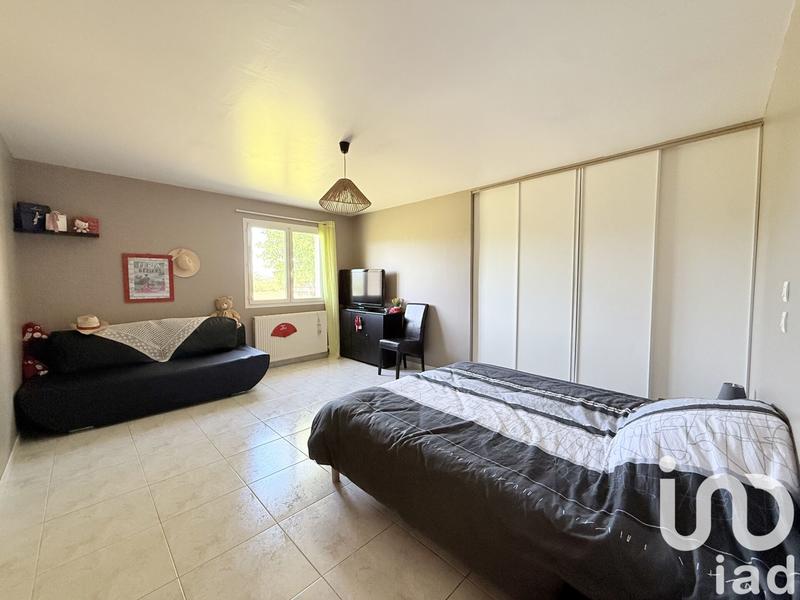 Maison - 260 m² - 5 pièces