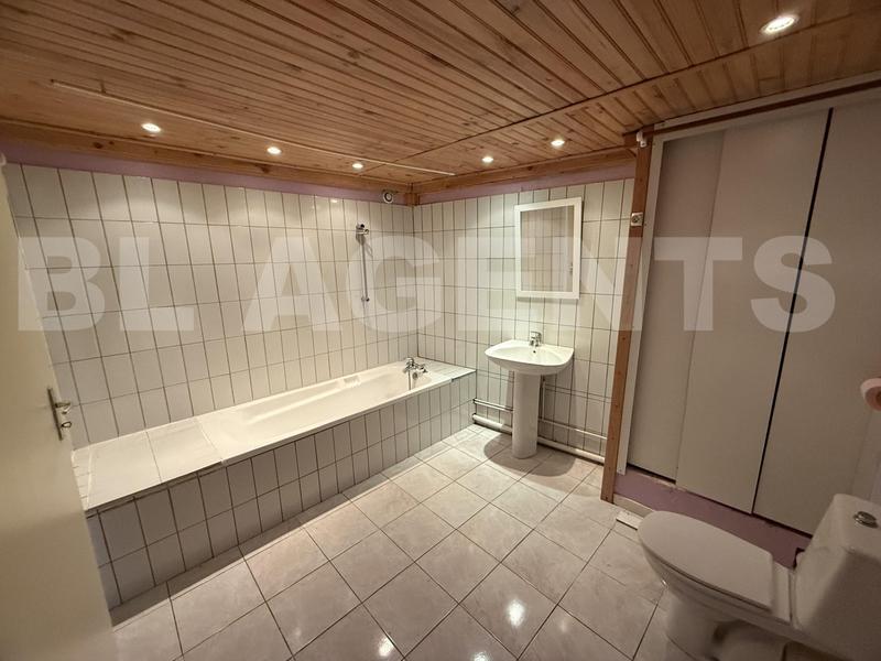 Maison de ville - 106 m² - 4 pièces