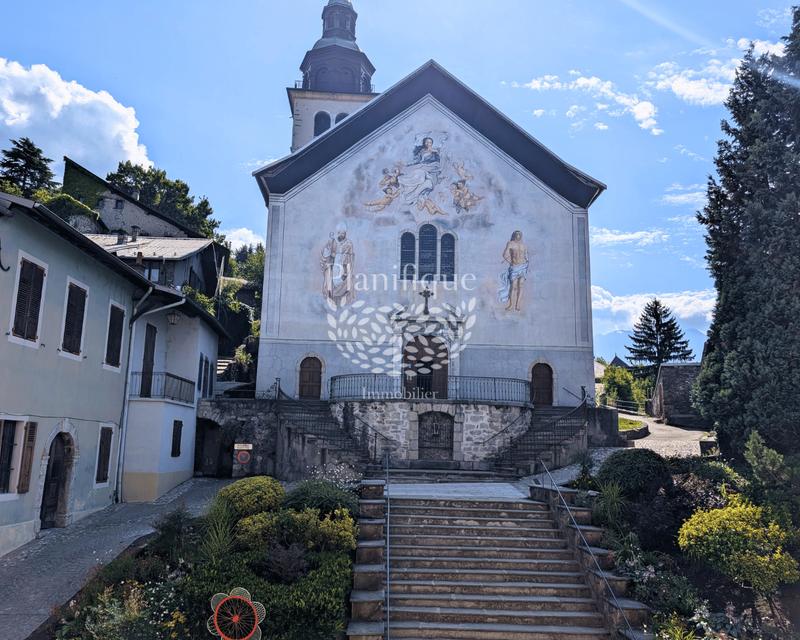 Immeuble - 301 m² - 6 pièces