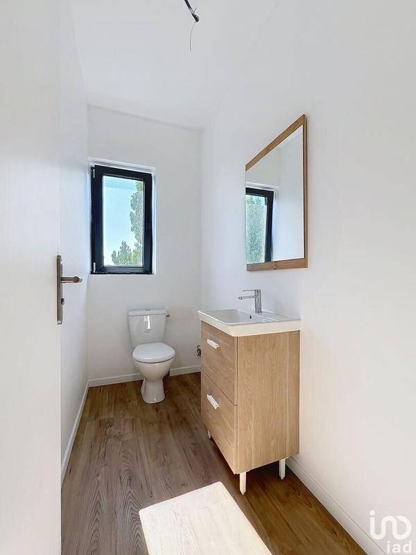 Local commercial - 200 m²