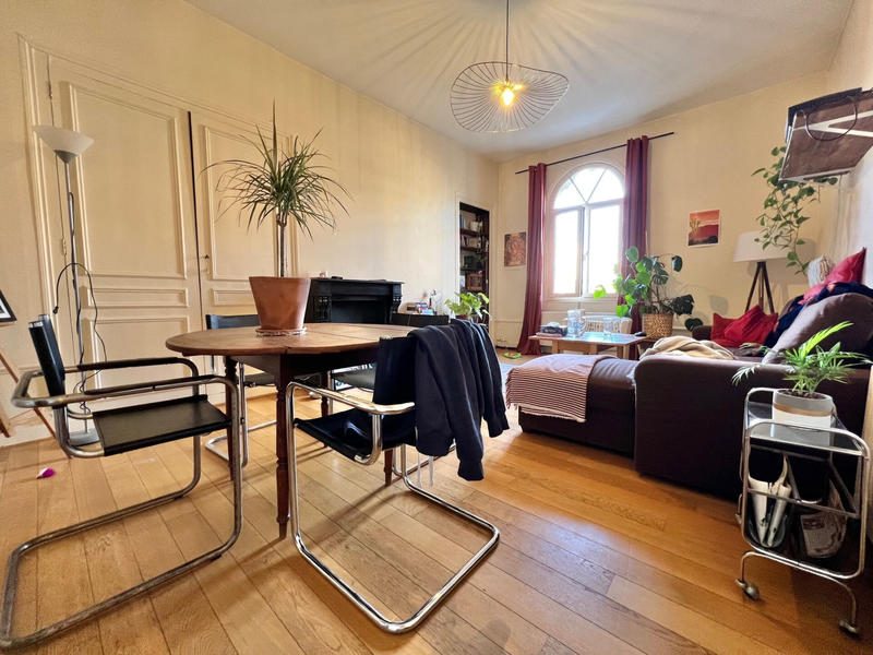 Appartement - 75 m² - 3 pièces