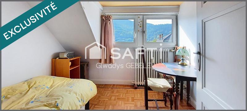 Maison - 180 m² - 9 pièces