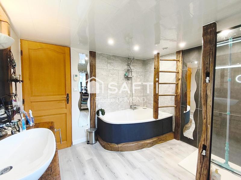 Ferme - 251 m² - 6 pièces